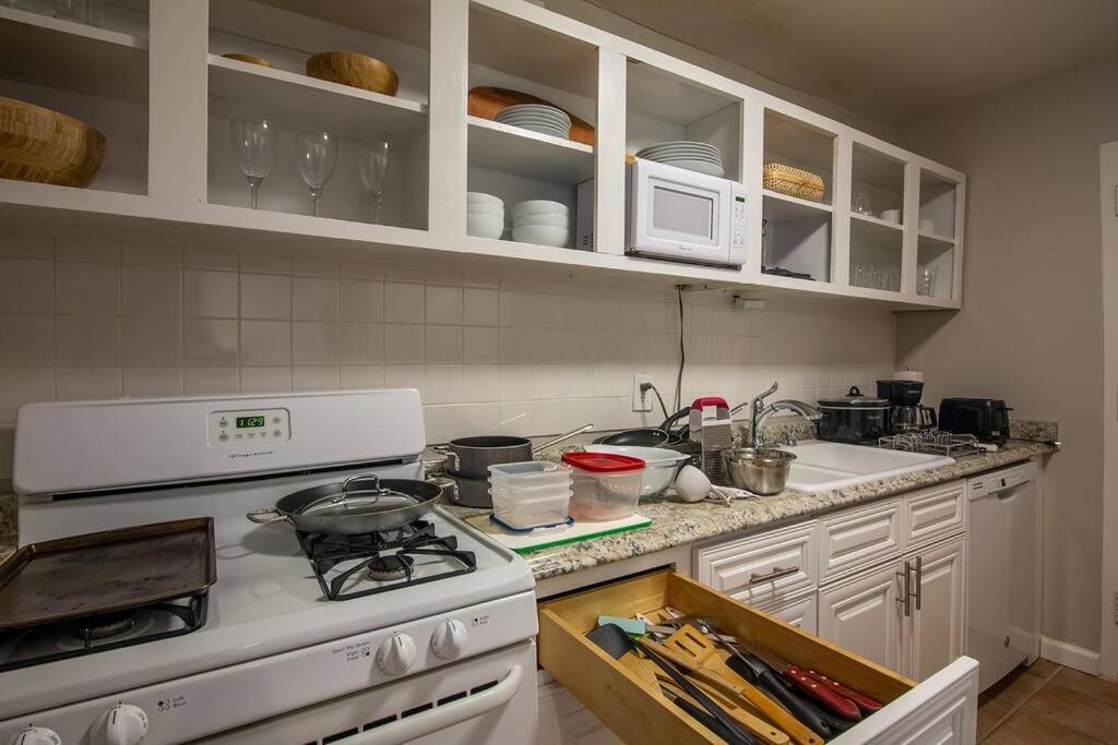 1001 Free Parking, 2 Bd, Modern Dtw, Great Wifi Apartment แอตแลนตา ภายนอก รูปภาพ